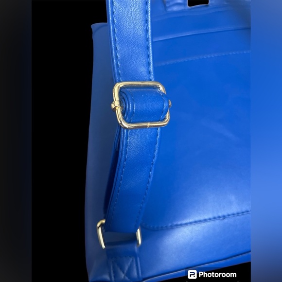 LOVE Blue Adjustable Backpack - Picture 15 of 15